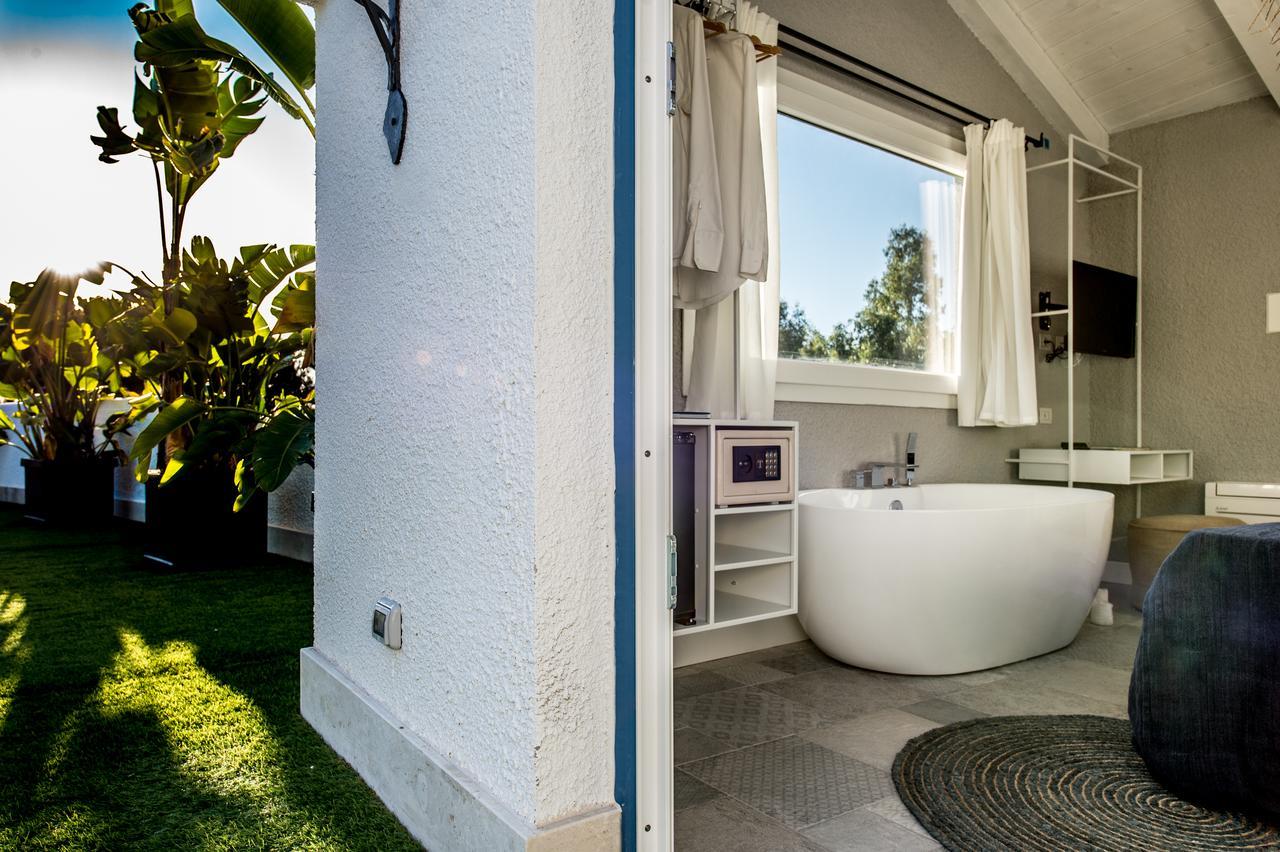 Boutique Hotel Capo Blu Santa Margherita di Pula Kültér fotó